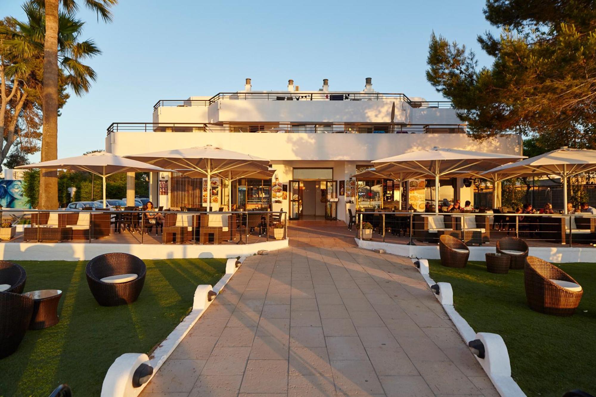 Apartamentos Ses Savines Sant Antoni de Portmany Extérieur photo